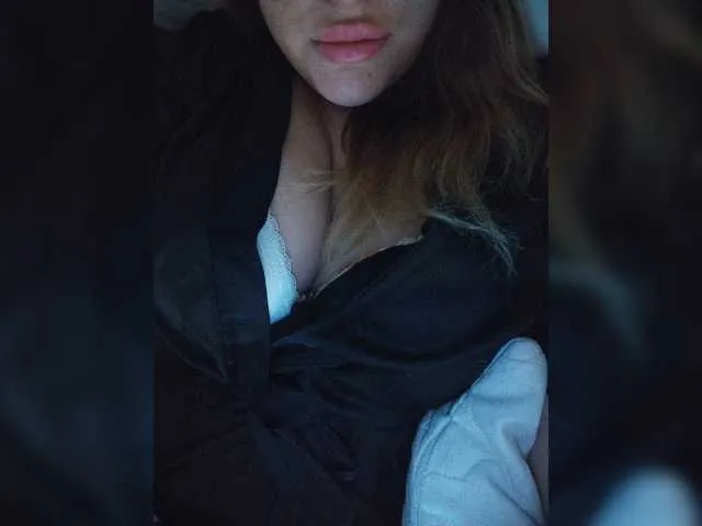 Live sex webcam photo for Wennice #272051287