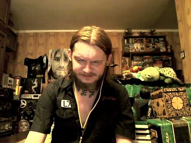 Live sex webcam photo for WestSic #276097505