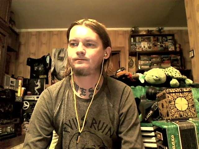 Live sex webcam photo for WestSic #276165449