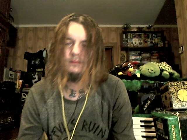 Live sex webcam photo for WestSic #276631142