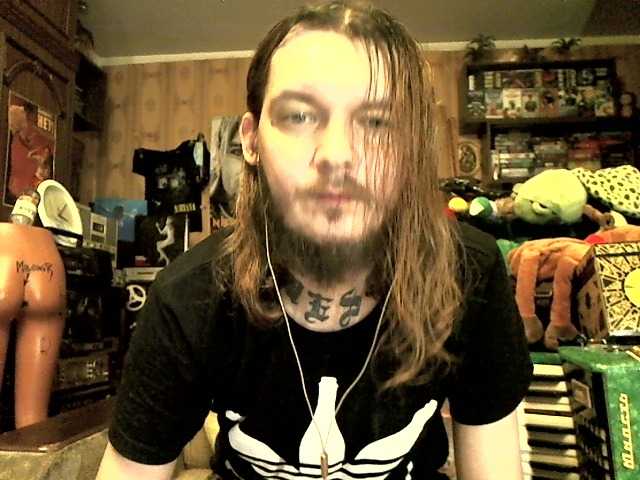 Live sex webcam photo for WestSic #278046355