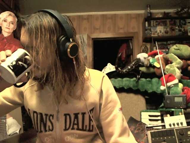 Live sex webcam photo for WestSic #292384156