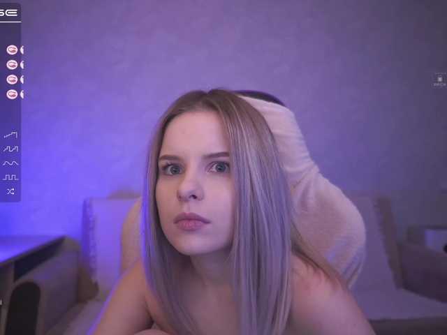 Live sex webcam photo for WetMary #272392267