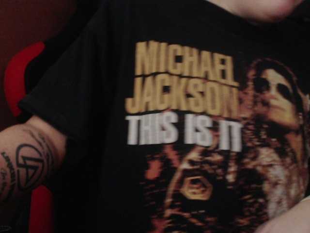 Live sex webcam photo for Wetgerman2 #272649079