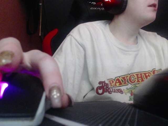 Live sex webcam photo for Wetgerman2 #272728949