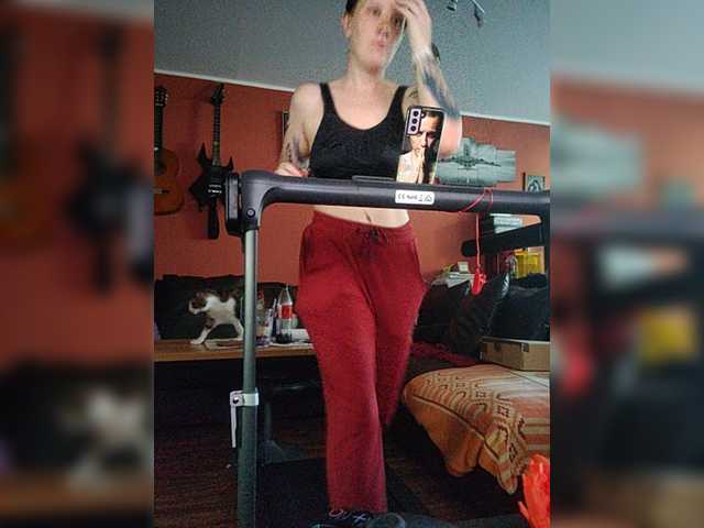 Live sex webcam photo for Wetgerman2 #273621032