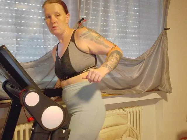 Live sex webcam photo for Wetgerman2 #291110427