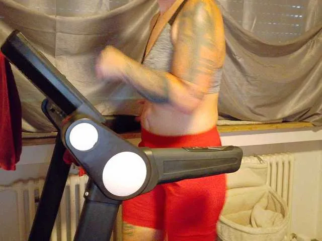 Live sex webcam photo for Wetgerman2 #291756884