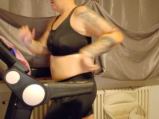 Live sex webcam photo for Wetgerman2 #291920918