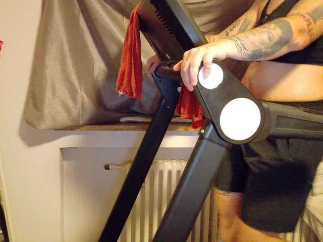 Live sex webcam photo for Wetgerman2 #292079478