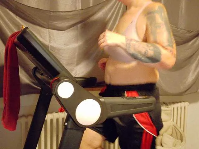 Live sex webcam photo for Wetgerman2 #292349240