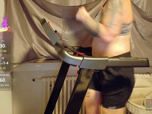 Live sex webcam photo for Wetgerman2 #292601220