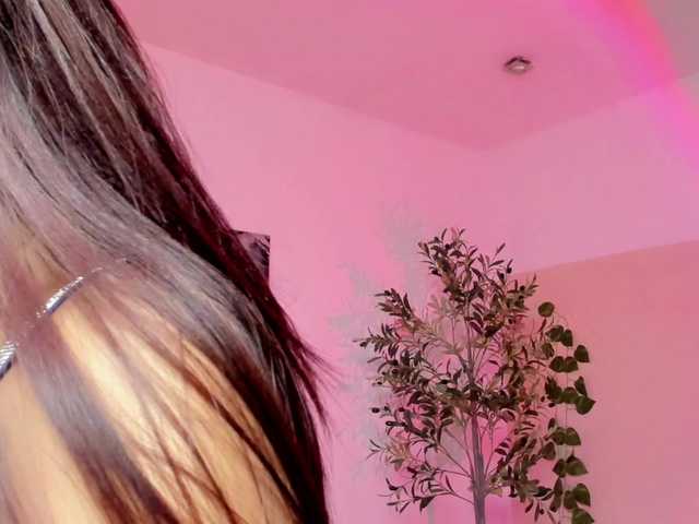 Live sex webcam photo for WhisperWish #291536549