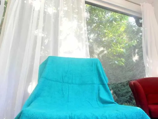 Live sex webcam photo for WhitneyHart #273434374