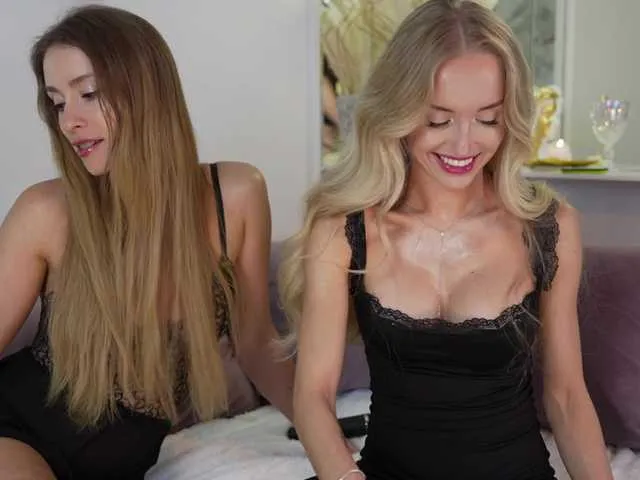 Live sex webcam photo for WhoreRobot #291463600