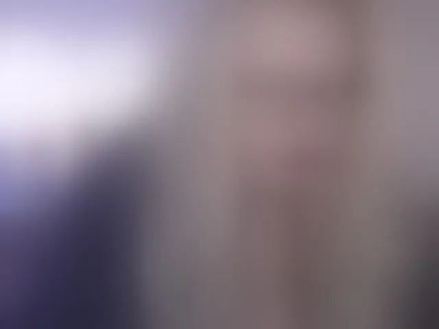 Live sex webcam photo for WifeyNusha #292401704