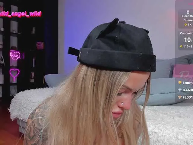 Live sex webcam photo for Wild-Angel777 #291726975