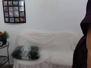 Live sex webcam photo for Wild-Kitty #163916585