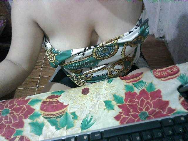 Live sex webcam photo for Wild-pinay69 #276173206