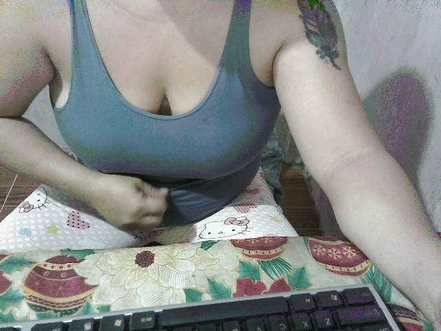 Live sex webcam photo for Wild-pinay69 #276337560