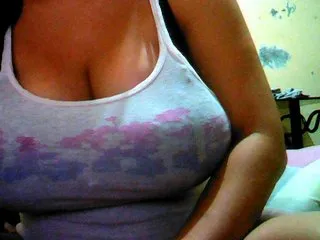 Live sex webcam photo for WildBigTitS69 #168629883