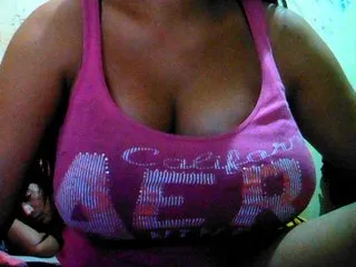 Live sex webcam photo for WildBigTitS69 #168924090