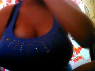 Live sex webcam photo for WildBigTitS69 #169920341