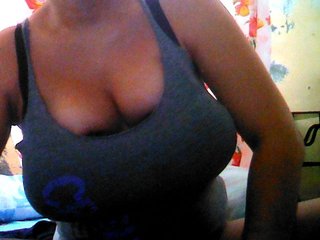 Live sex webcam photo for WildBigTitS69 #170666680