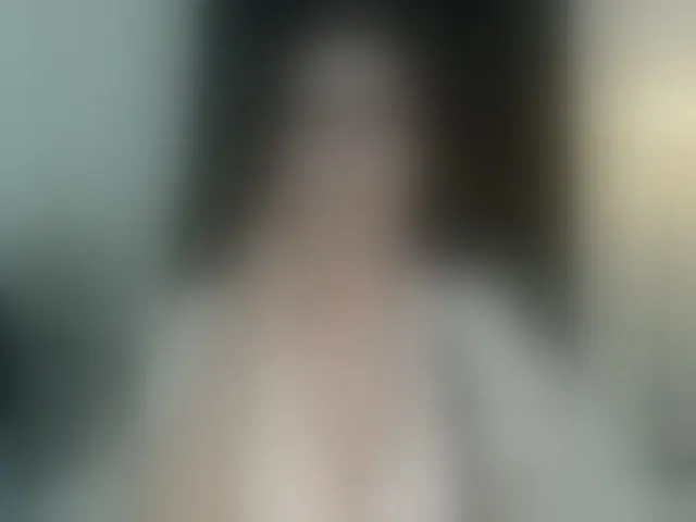 Live sex webcam photo for WildHOney24 #292565374