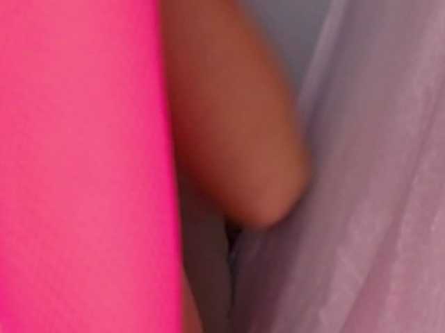 Live sex webcam photo for WildRedheadCR #274564826