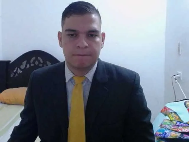 Live sex webcam photo for WillSmiith #276793133