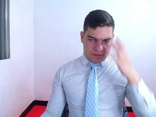 Live sex webcam photo for WillSmiith #277917348