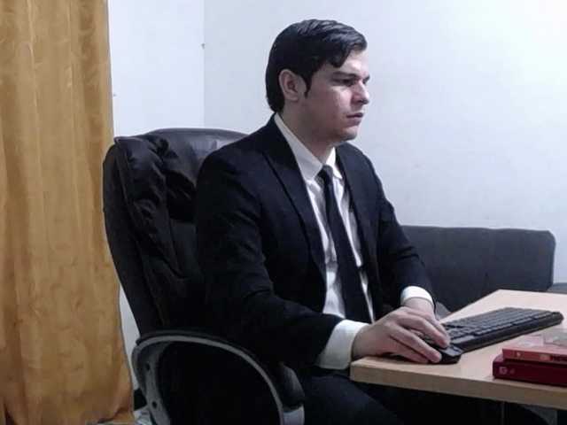 Live sex webcam photo for WillSmiith #290729695