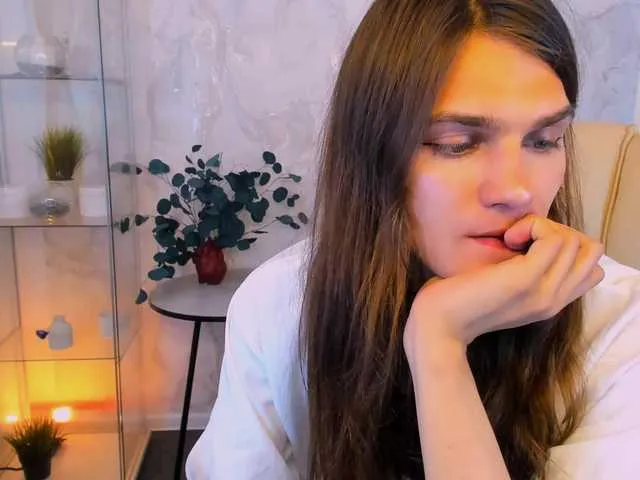 Live sex webcam photo for WilliamSnake #291494561