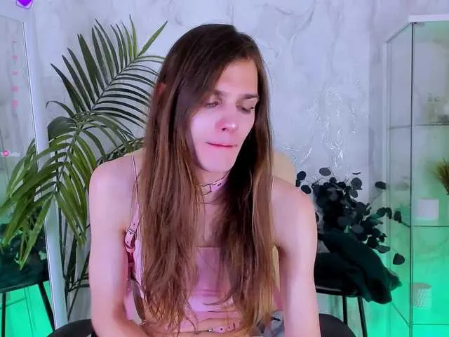 Live sex webcam photo for WilliamSnake #292586647