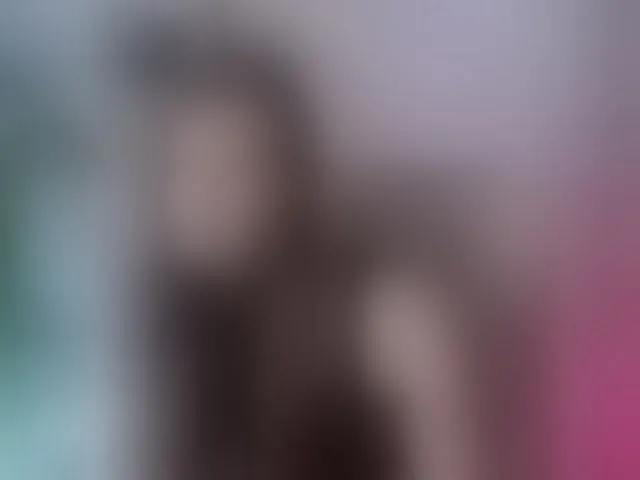 Live sex webcam photo for WilliamSnake #293776445