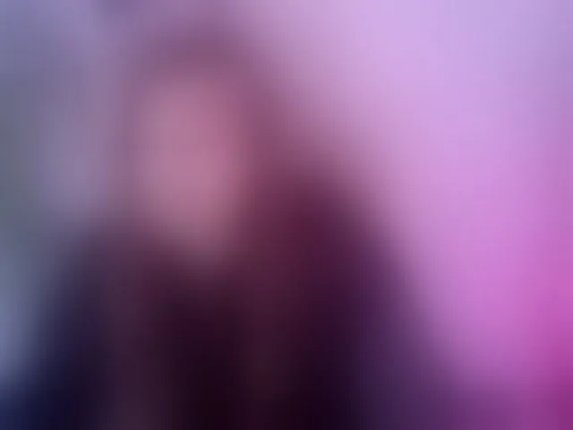 Live sex webcam photo for WilliamSnake #293823619