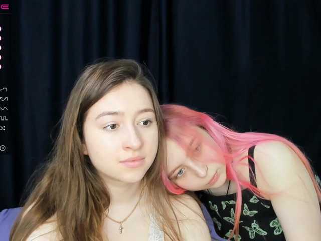 Live sex webcam photo for WillieConnie #273782938