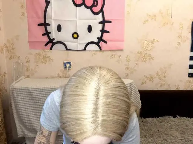 Live sex webcam photo for WillodeanHole #294106358
