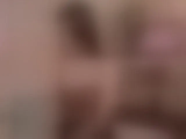 Live sex webcam photo for Winaria #293145763