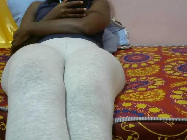 Live sex webcam photo for Winnie112 #290521481