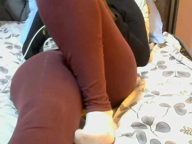 Live sex webcam photo for Winnie112 #290826057