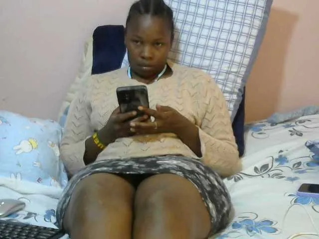 Live sex webcam photo for Winnie112 #291802955