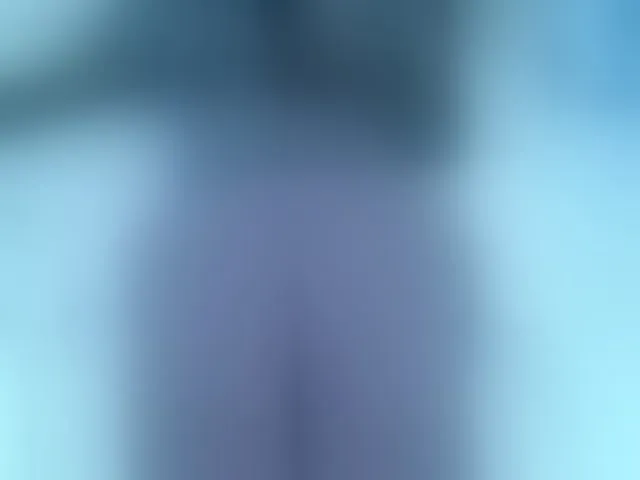 Live sex webcam photo for Winnie112 #293653183