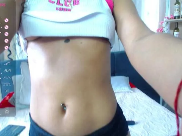 Live sex webcam photo for WinniferGonzalez #277584142