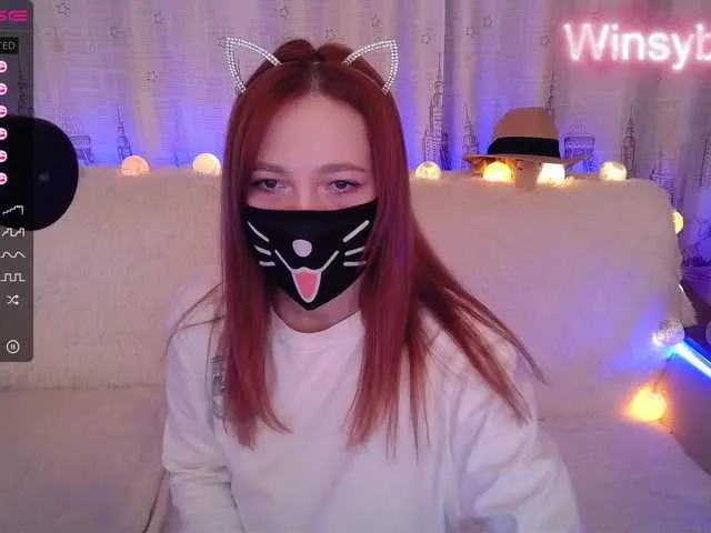 Live sex webcam photo for Winsyberen #288034904
