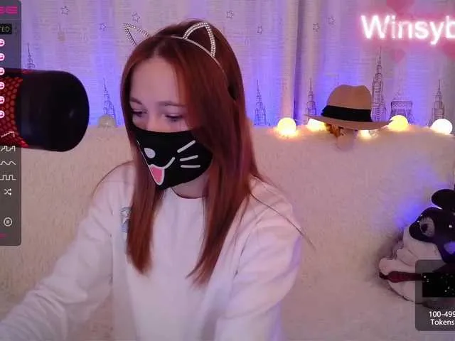 Live sex webcam photo for Winsyberen #288034913