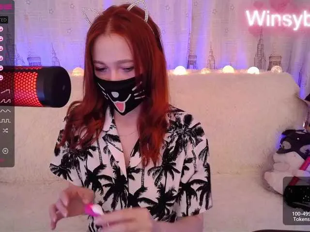 Live sex webcam photo for Winsyberen #288034915