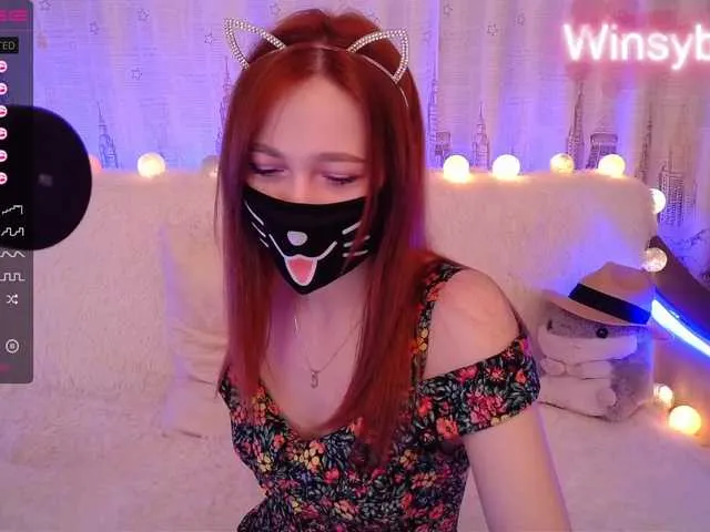 Live sex webcam photo for Winsyberen #288034917