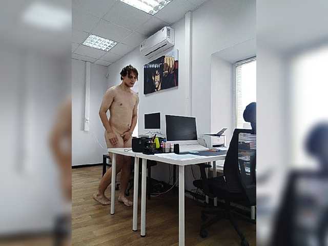 Live sex webcam photo for WinterRain #276175107